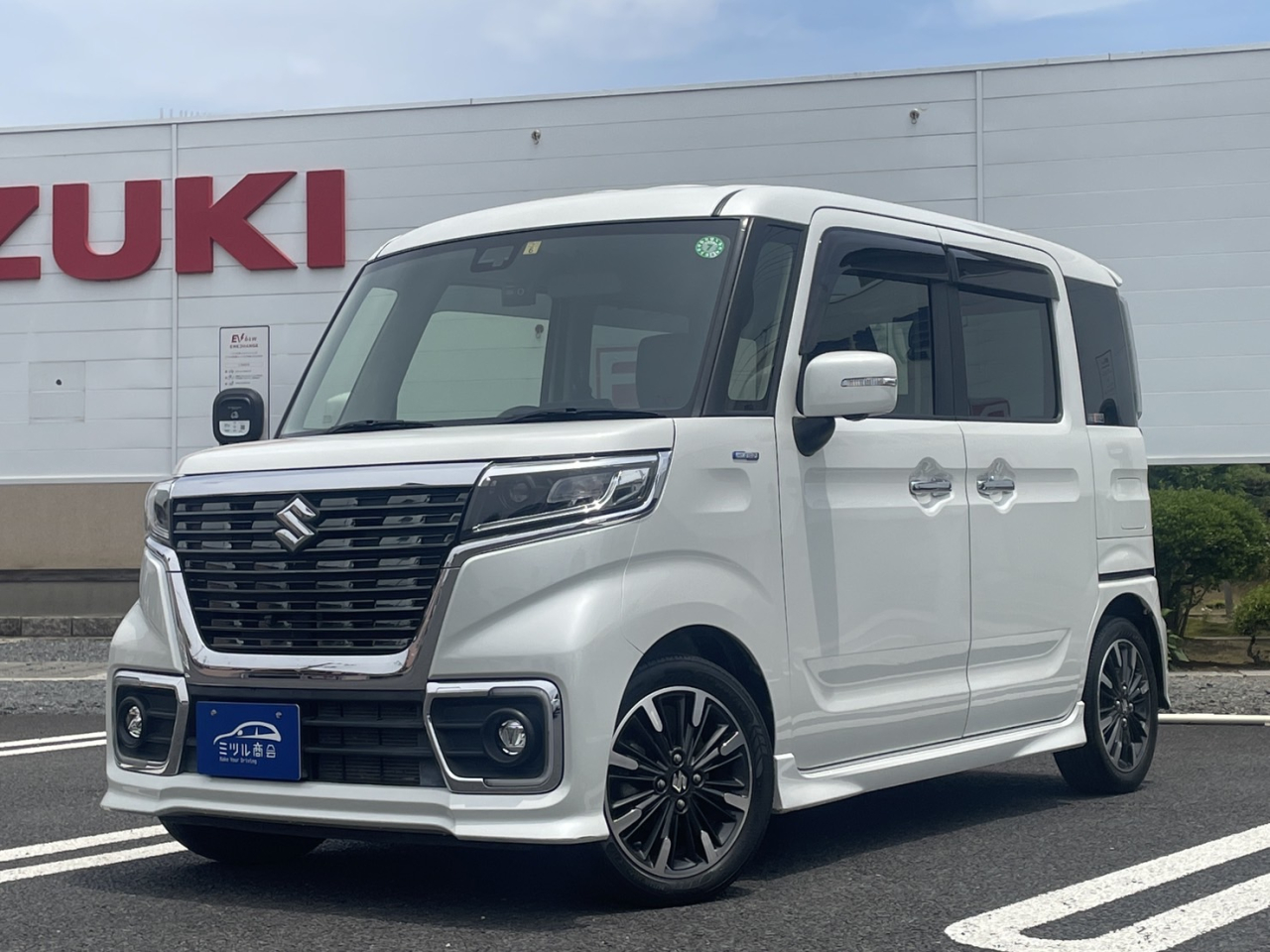 スズキ　スペーシア　カスタム　HYBRID　XS